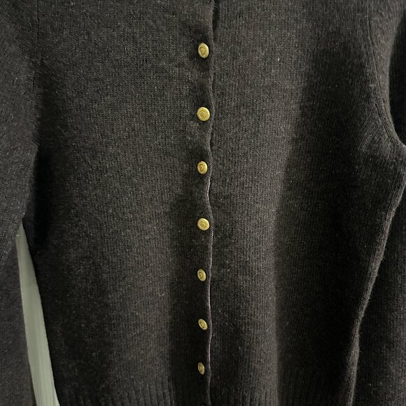 Sold on e - Picture 3 of 4